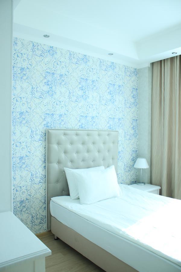 Akbulak Hotel Astana Luaran gambar