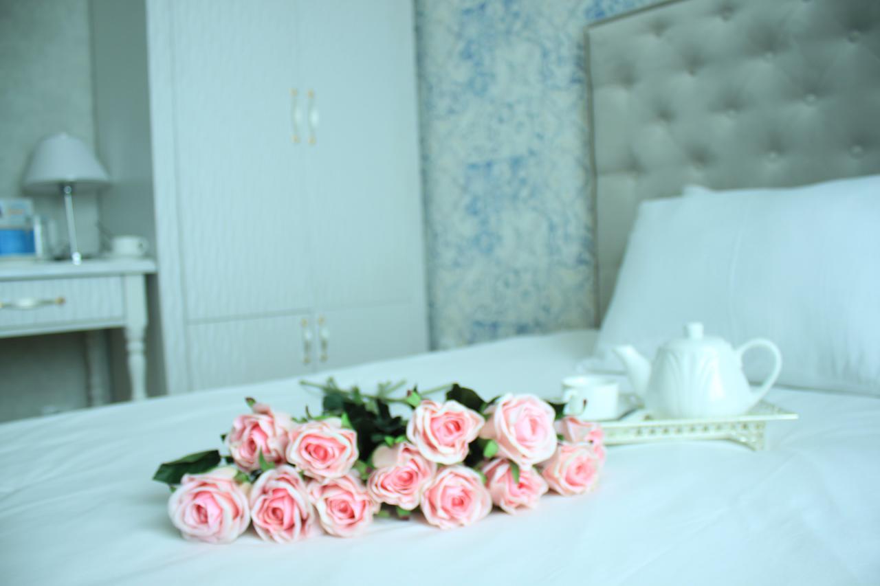 Akbulak Hotel Astana Luaran gambar